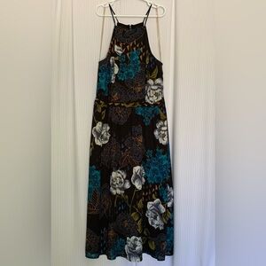 Everly Floral Halter Neck Dress Sleeveless Zipper Back Over The Knee Sm